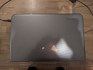 Portátil Toshiba i7 Satellite L50