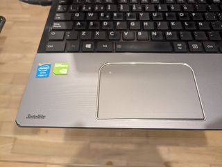 Portátil Toshiba i7 Satellite L50