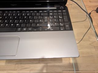 Portátil Toshiba i7 Satellite L50