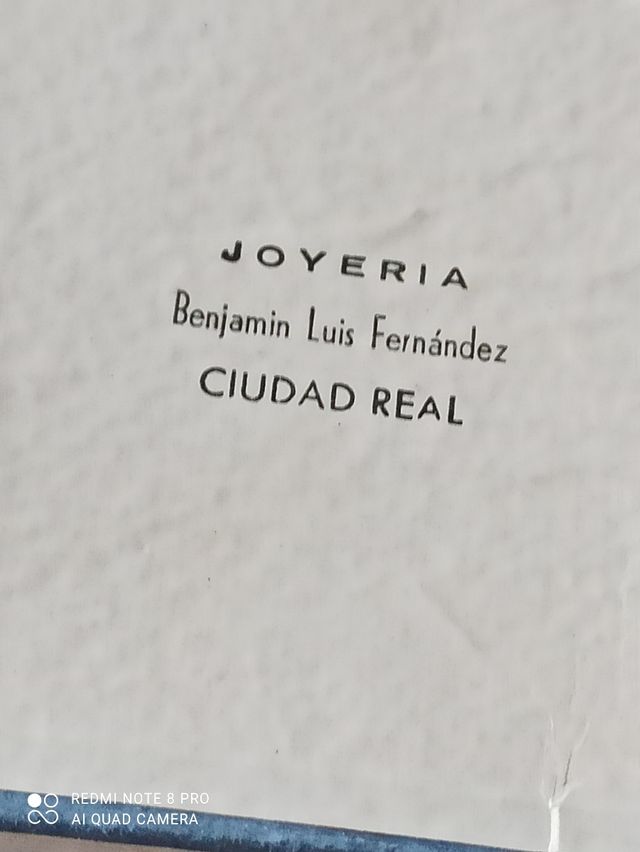 Medallón de plata y nacar