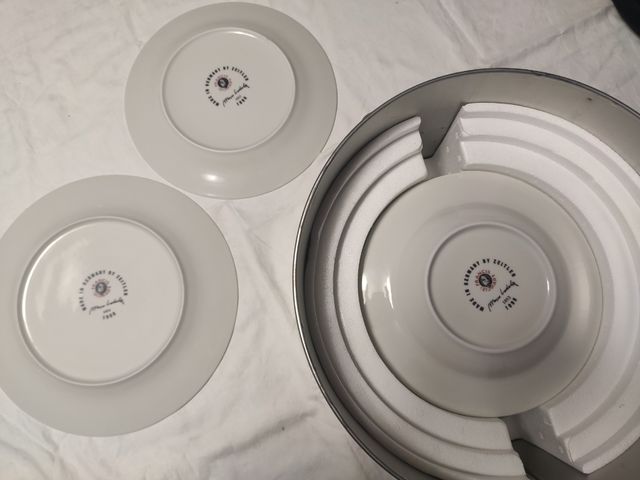 servito 1 persona piatti tazzine Marco Lodola