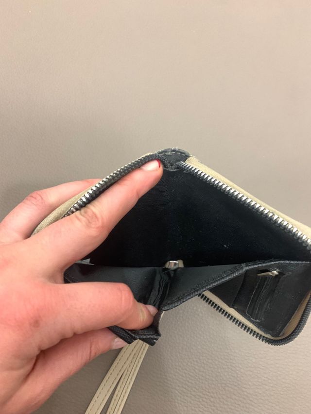 Cartera monedero beige Pepco