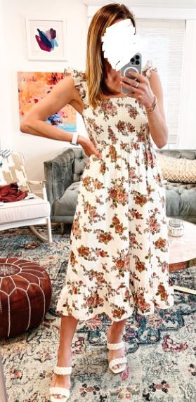 Vestido flores, fruncidos y volantes