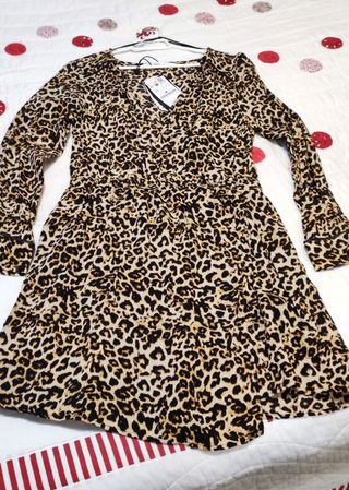 Vestido corto manga larga