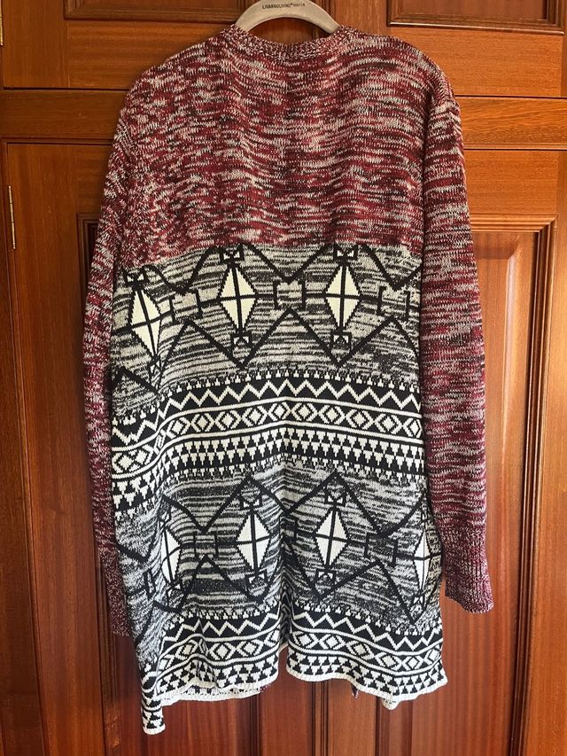 Cárdigan largo estampado étnico talla 40/42.
