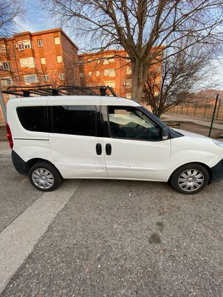 Opel Combo 2012