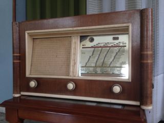 radio retro grande tipo capilla. de madera - Compra venta en