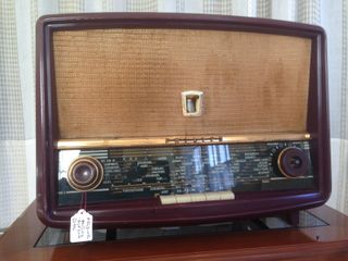 RADIO ANTIGUA PHILIPS VALVULAS RETRO VINTAGE