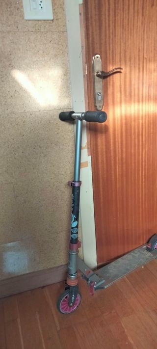 2 patinetes infantiles 