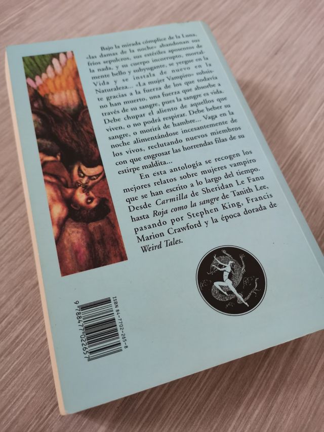 Libro de vampiros: Vampiras