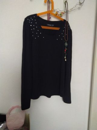 Camiseta inexteso negra manga larga