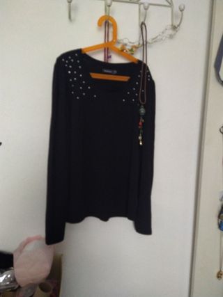Camiseta inexteso negra manga larga