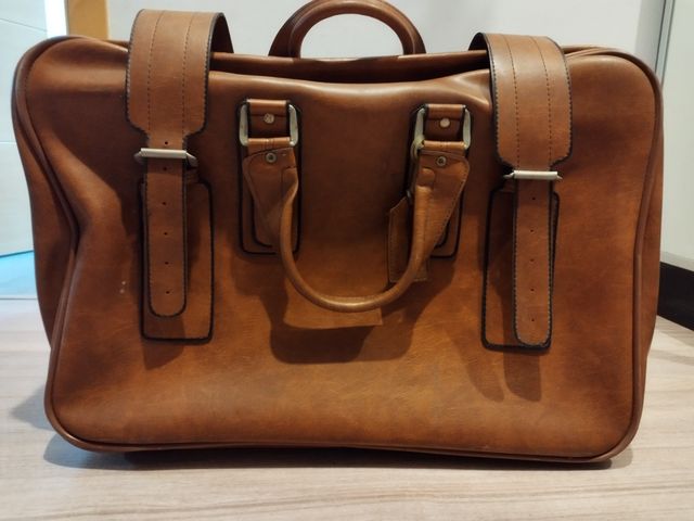 Maleta cuero vintage