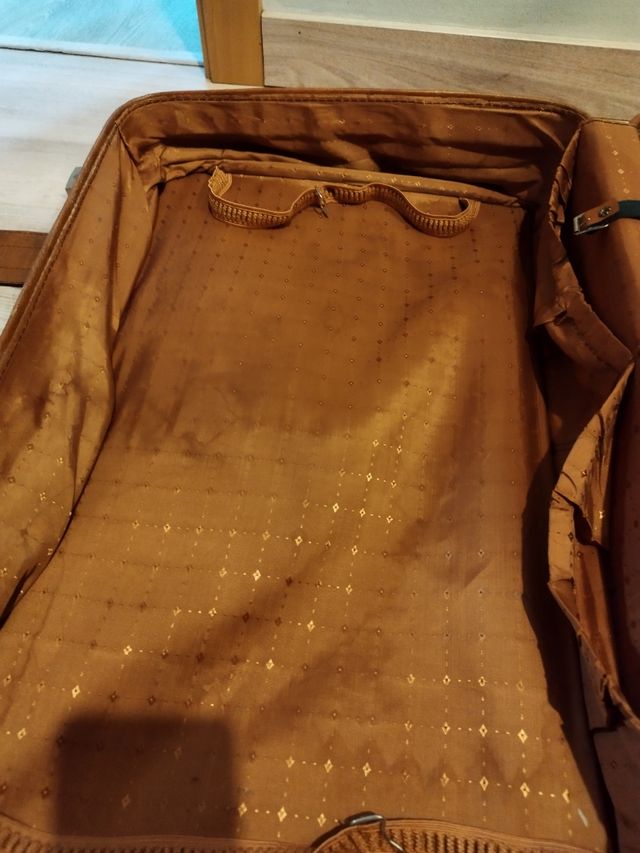 Maleta cuero vintage