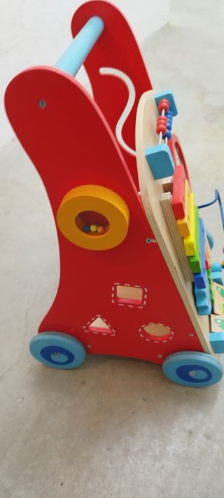 Andador de madera niños