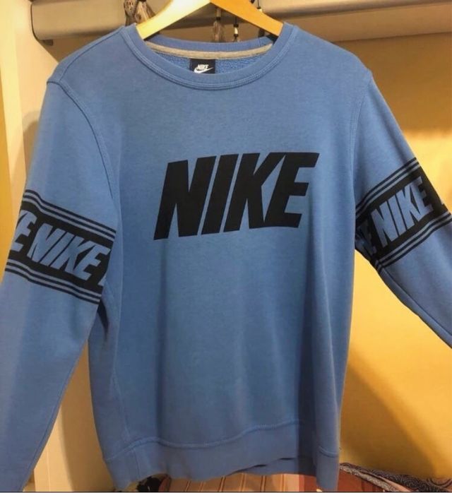 Sudadera Nike sin capucha
