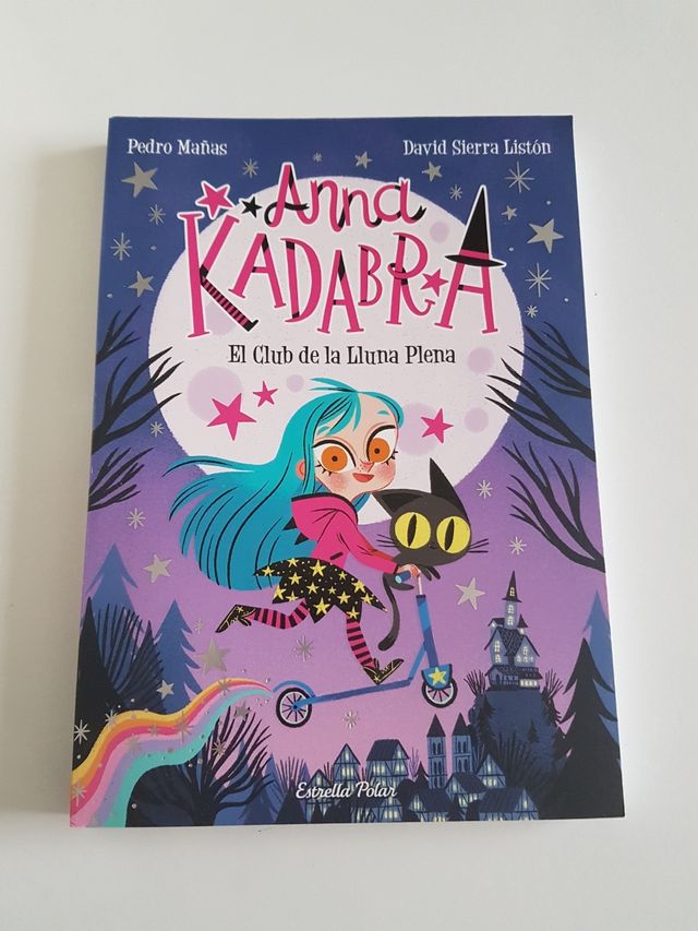 Anna Kadabra. El club de la lluna plena