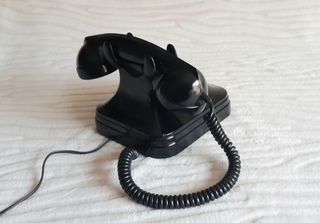 Teléfono antiguo