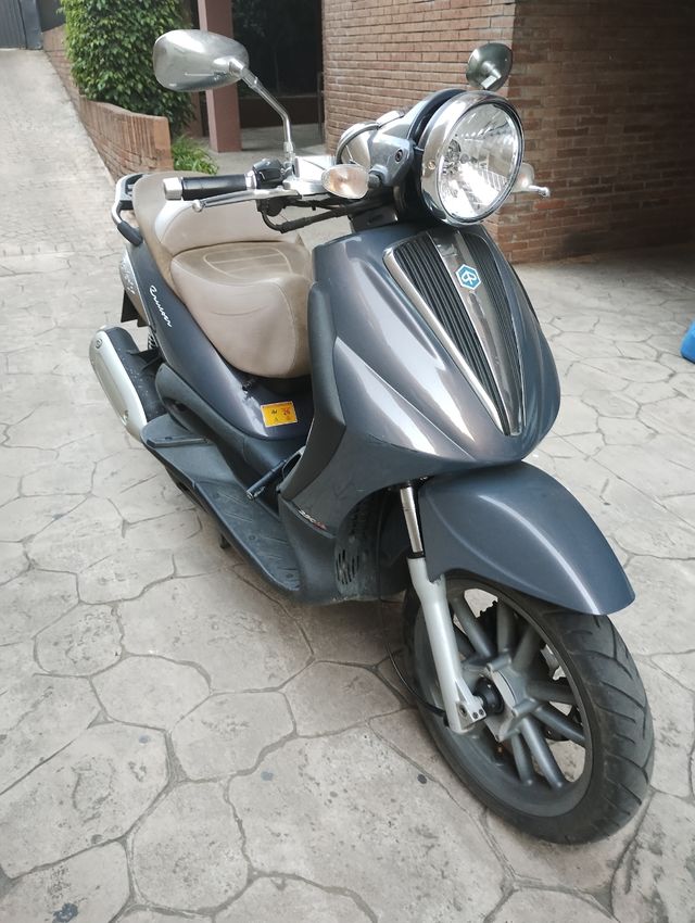 Beverly Cruiser 250 Beverly 250 Prezzo Usato Scooter Beverly