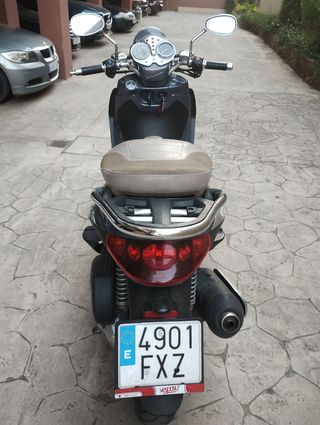 Piaggio Beverly 250
