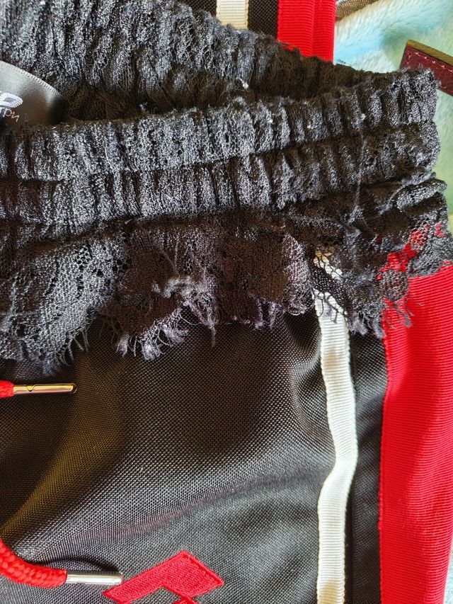 Pantalone tuta "Lotto" con ricami in pizzo