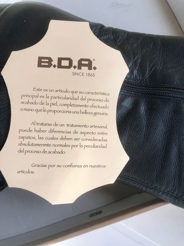 Botas negras piel B.D.A.