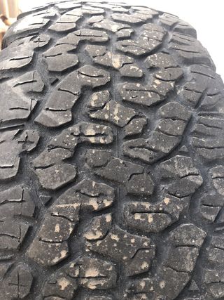 Juego 5 Neumaticos BF goodrich A/T 265/75R16