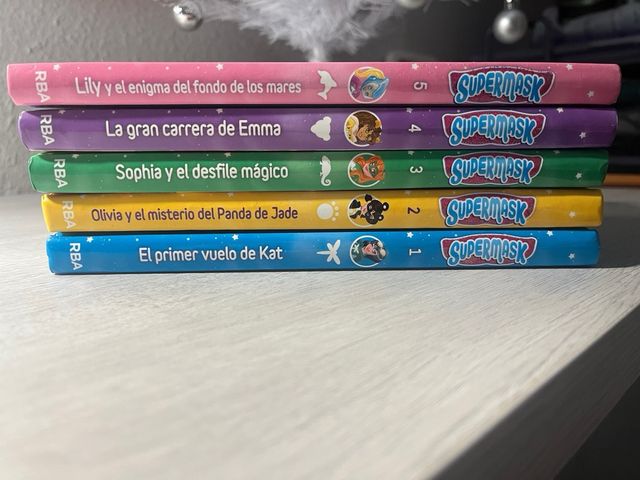 Colección de libros Supermask