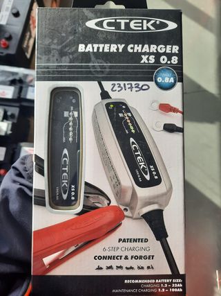  CARGADOR  BATERIAS CTEK XS 0,8 - 12 V