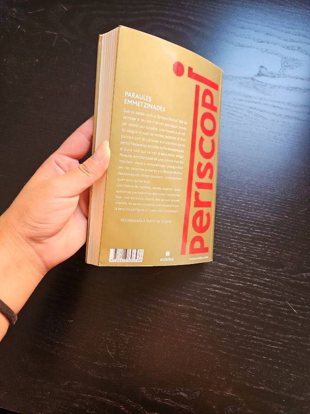 Libro - Paraules Emmetzinades