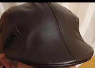 Gorra Skay 🇪🇦Spain marrón y otra negrac/u 10€