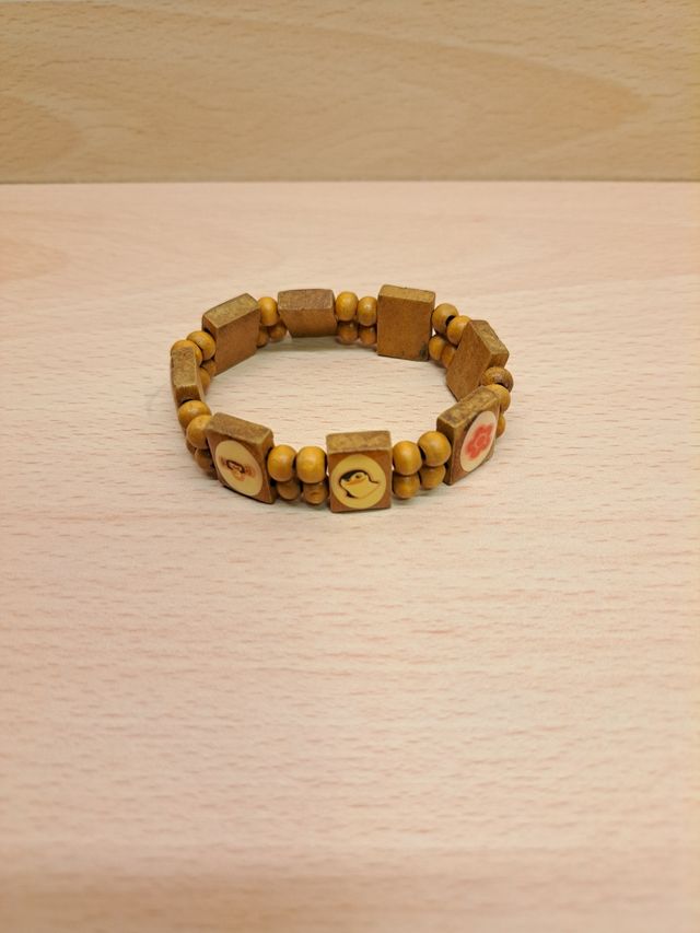 Braccialetto in legno Madagascar 2