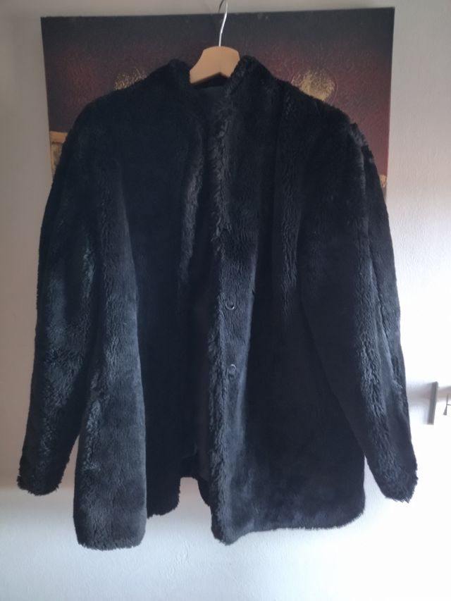 Precioso abrigo negro