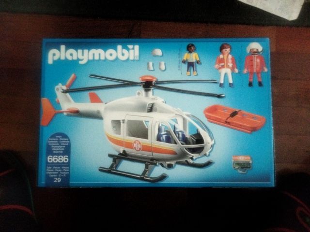 Helicóptero sanitario playmobil