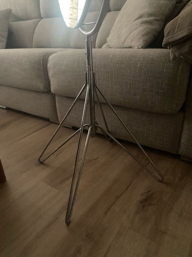 espejo de pie plegable plateado