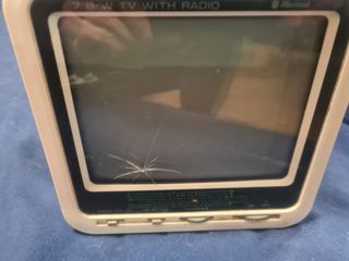 Mini radio televisor