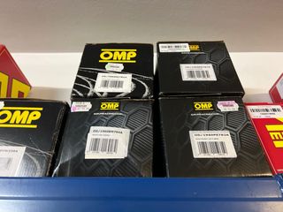 piñas de adaptacion de volante Momo OMP 