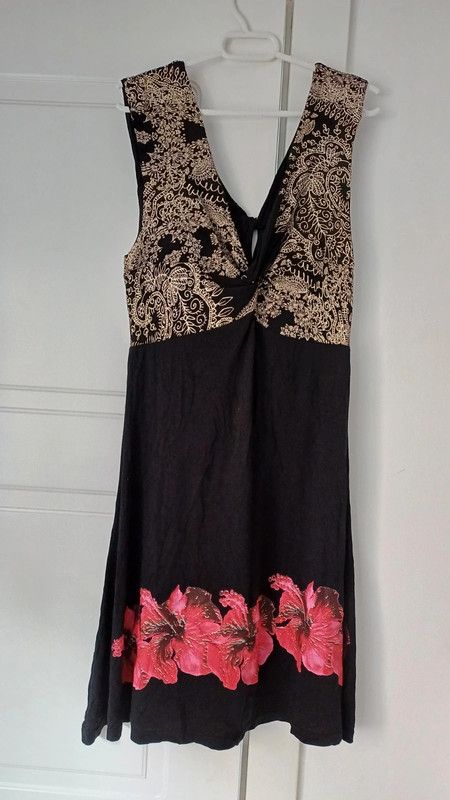 Vestido verano Desigual.