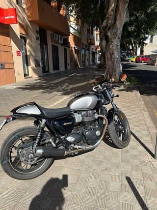Moto triumph street cup 900 cc 2017