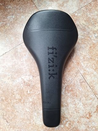 Sillín MTB "Fizik Taiga"