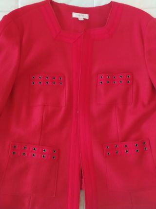 Chaqueta roja 