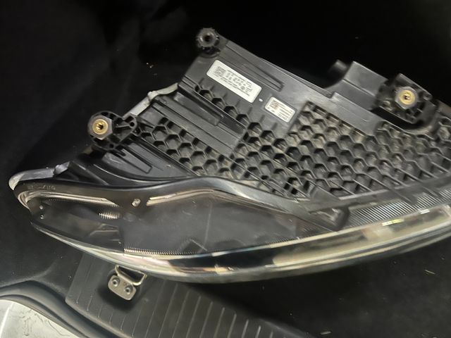 Volskwagen caddy led