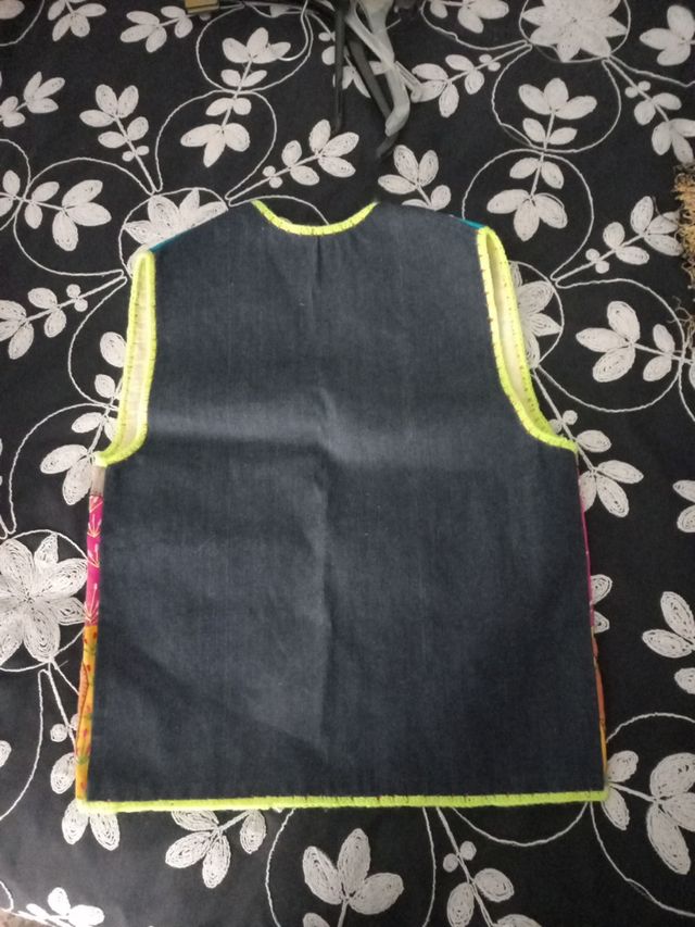 Chaleco Guatemala. Hecho a mano. sin estrenar.