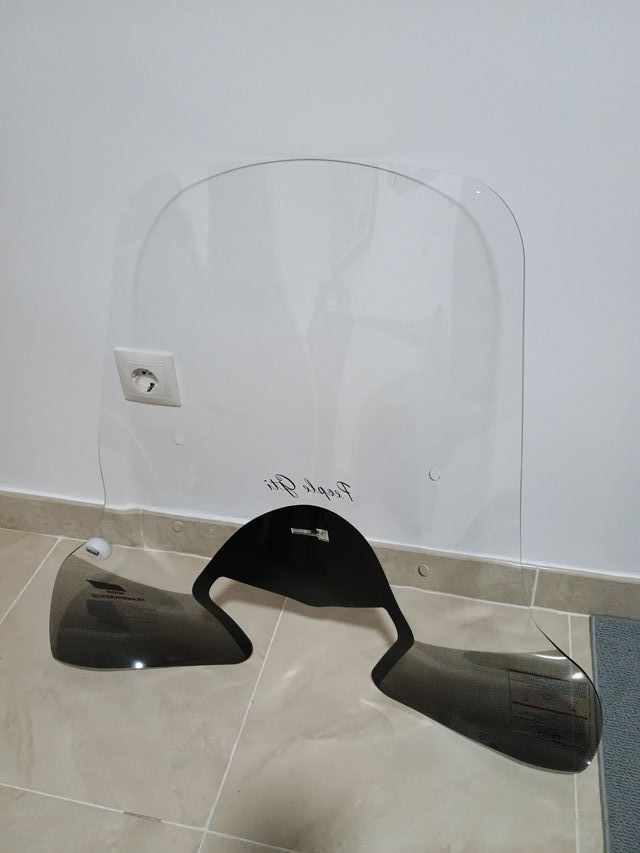 Regalo por compra parabrisas Faco para Scooter.