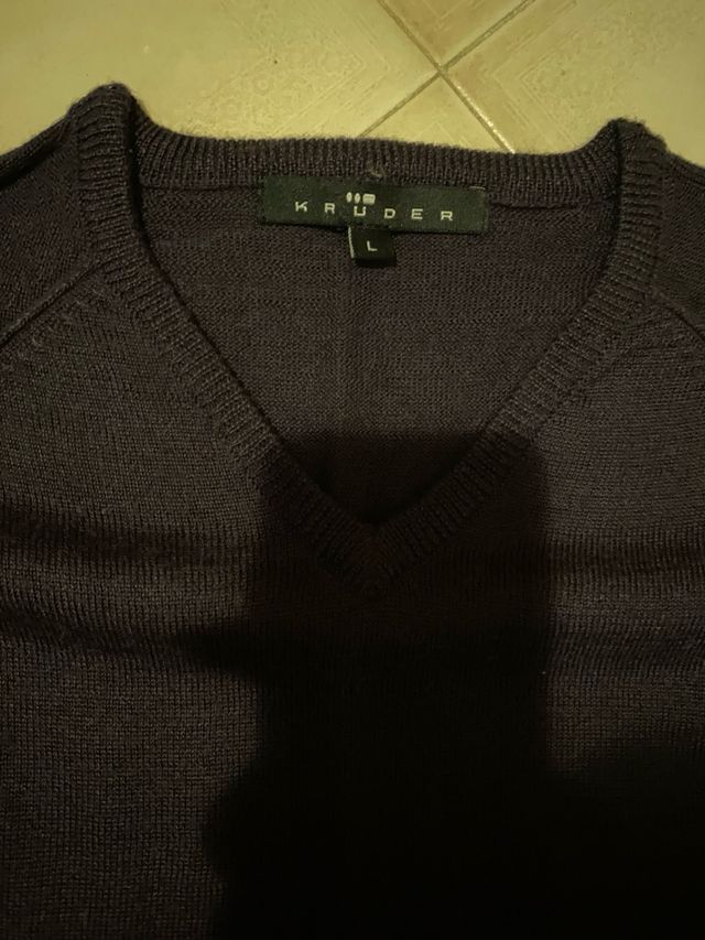 maglioncino scollo V viola