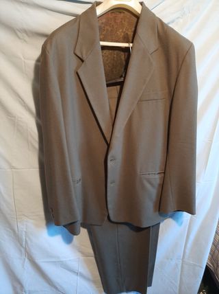 Vestito uomo fatto a mano