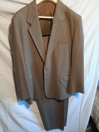 Vestito uomo fatto a mano