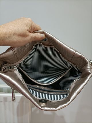 Bolso de Hombro tono Cobre