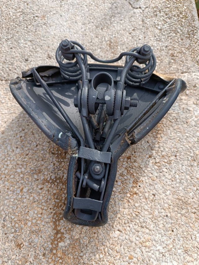 Sillín de bicicleta BH