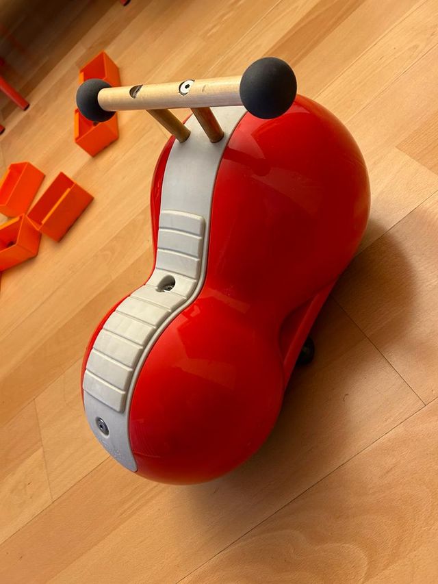 Correpassadissos / Correpasillos Early Rider